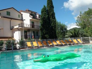 Ferienwohnung Italienische Riviera Residenz Oleandro Pietra Ligure mit Pool Meerblick