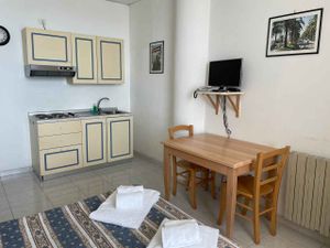 23988757-Ferienwohnung-2-Pietra Ligure-300x225-4