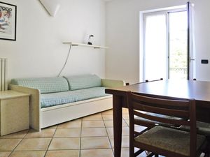 23292302-Ferienwohnung-4-Pietra Ligure-300x225-3