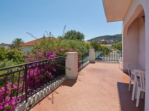 23730446-Ferienwohnung-5-Pietra Ligure-300x225-1