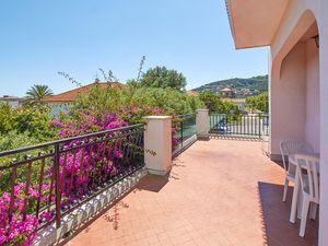 23742806-Ferienwohnung-5-Pietra Ligure-300x225-3