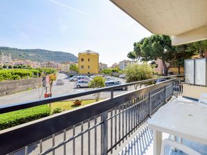 23766763-Ferienwohnung-4-Pietra Ligure-300x225-1