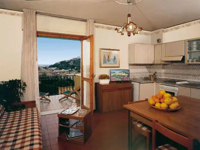 Ferienwohnung für 6 Personen (54 m²) in Pietra Ligure 9/10