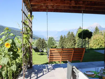 Terrasse mit Blick IBK