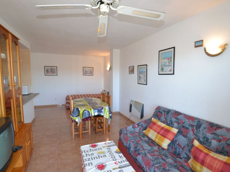 23860832-Ferienwohnung-6-Pineda, La-800x600-2