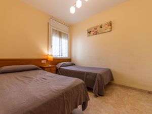 23861126-Ferienwohnung-8-Pineda, La-300x225-4