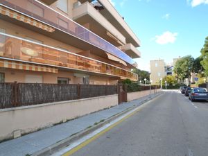 23861270-Ferienwohnung-6-Pineda, La-300x225-2