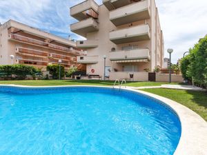 23861270-Ferienwohnung-6-Pineda, La-300x225-4