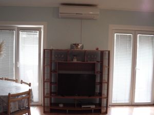 23932171-Ferienwohnung-6-Pinezići-300x225-2