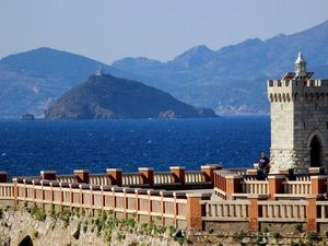 23917913-Ferienwohnung-5-Piombino-300x225-2