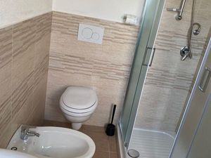 23988563-Ferienwohnung-6-Piombino-300x225-3