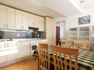 23731472-Ferienwohnung-6-Piran-300x225-3