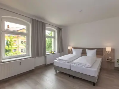 rechtes Schlafzimmer
