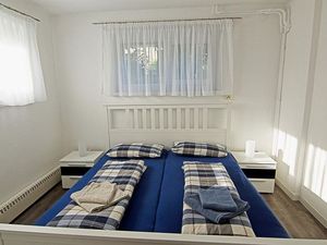 22305401-Ferienwohnung-3-Pirna-300x225-4