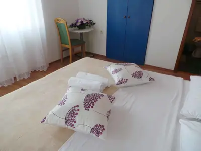Ferienwohnung für 4 Personen (90 m²) in Pirovac 9/10