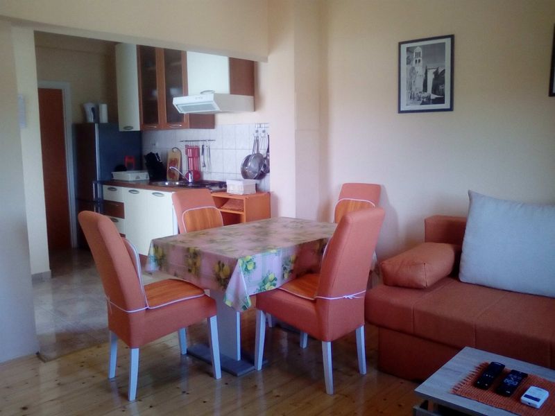 23943925-Ferienwohnung-4-Pirovac-800x600-1