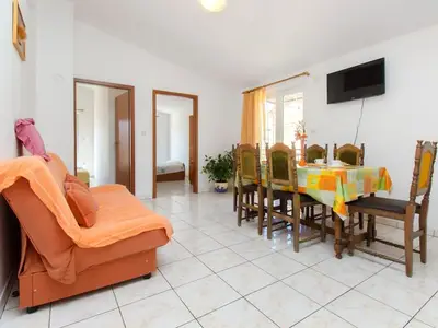Ferienwohnung für 4 Personen in Pirovac 2/7
