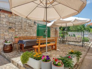 Ferienwohnung für 2 Personen (37 m²) in Pirovac