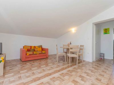 Ferienwohnung für 4 Personen (45 m²) in Pirovac 3/10