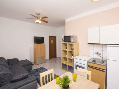 Ferienwohnung für 4 Personen (40 m²) in Pirovac 8/10