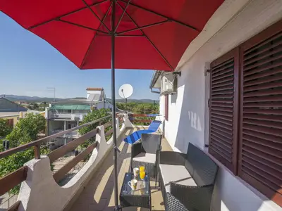 Ferienwohnung für 6 Personen (75 m²) in Pirovac 2/10