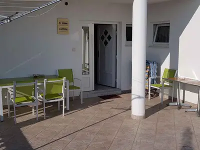 Ferienwohnung für 2 Personen (20 m²) in Pirovac 10/10
