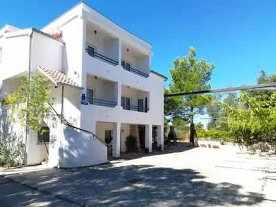 Ferienwohnung für 2 Personen in Pirovac 1/9