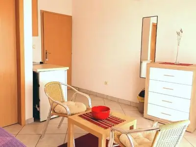 Ferienwohnung für 2 Personen in Pirovac 6/9