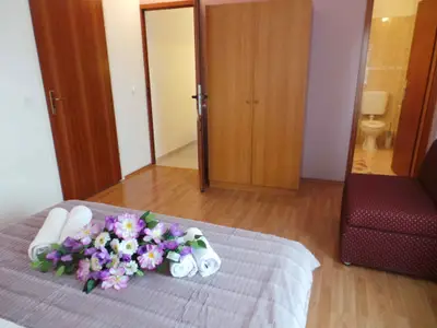 Ferienwohnung für 2 Personen (40 m²) in Pirovac 10/10