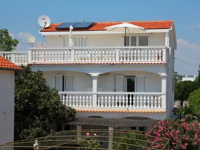 Ferienwohnung für 6 Personen in Pirovac 2/10