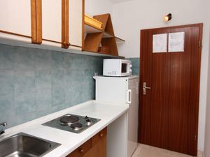 18953456-Ferienwohnung-3-Pisak-300x225-1