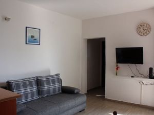 19285867-Ferienwohnung-0-Pisak-300x225-1