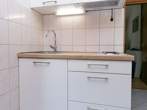 18321333-Ferienwohnung-3-Pisak-300x225-3