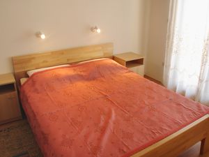 18322934-Ferienwohnung-5-Pisak-300x225-4