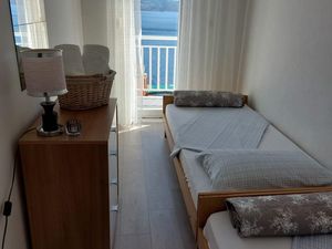 18323565-Ferienwohnung-4-Pisak-300x225-4