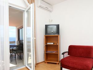 18688609-Ferienwohnung-4-Pisak-300x225-2