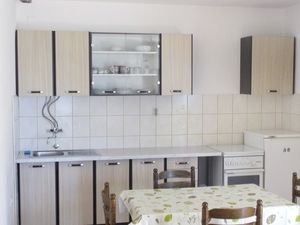 19129525-Ferienwohnung-5-Pisak-300x225-2