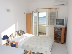 19126099-Ferienwohnung-4-Pisak-300x225-0