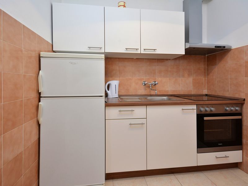 19127460-Ferienwohnung-3-Pisak-800x600-2