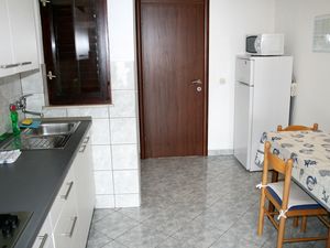 19308379-Ferienwohnung-3-Pisak-300x225-2