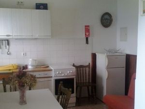 21727547-Ferienwohnung-3-Pisak-300x225-3