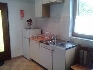 21727561-Ferienwohnung-4-Pisak-300x225-3