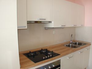 23926191-Ferienwohnung-8-Pisak-300x225-4