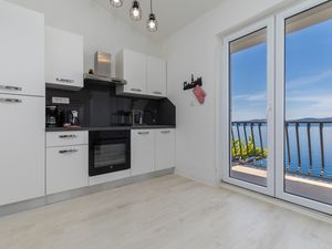 18321483-Ferienwohnung-5-Pisak-300x225-5