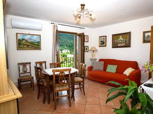 23693197-Ferienwohnung-4-Pisciotta-300x225-3