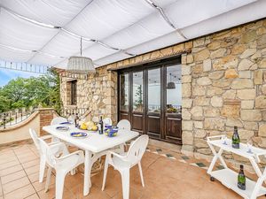 23880122-Ferienwohnung-5-Pisciotta-300x225-5