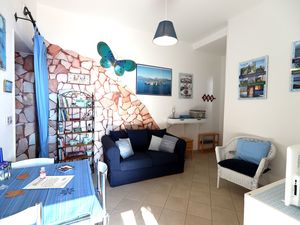 23680571-Ferienwohnung-2-Pisciotta-300x225-4