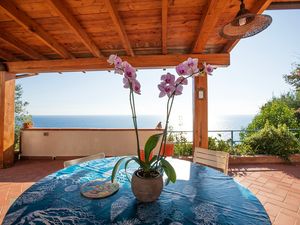 23680571-Ferienwohnung-2-Pisciotta-300x225-5