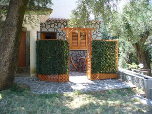 22766549-Ferienwohnung-4-Pisciotta-300x225-0