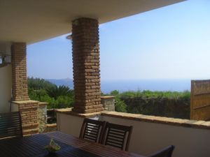 18667837-Ferienwohnung-10-Pisciotta-300x225-0